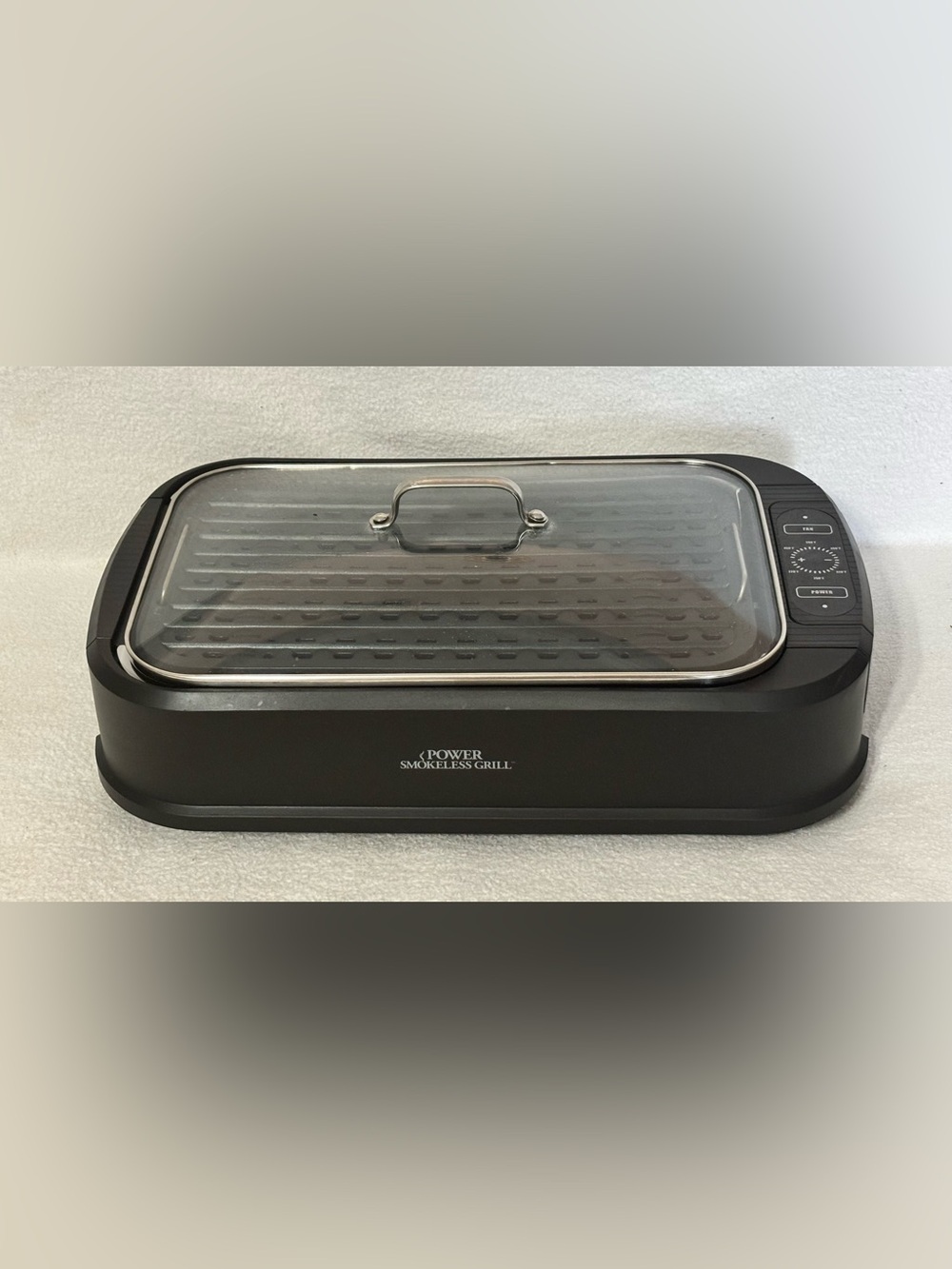Smokeless Grill — Black Electric Grill with Glass Lid
